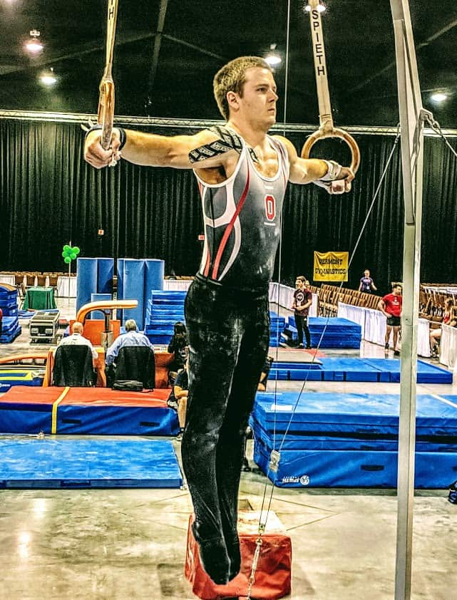 Is there a good affordable Gymnastics Rings workout out there, for a  beginner? - Quora